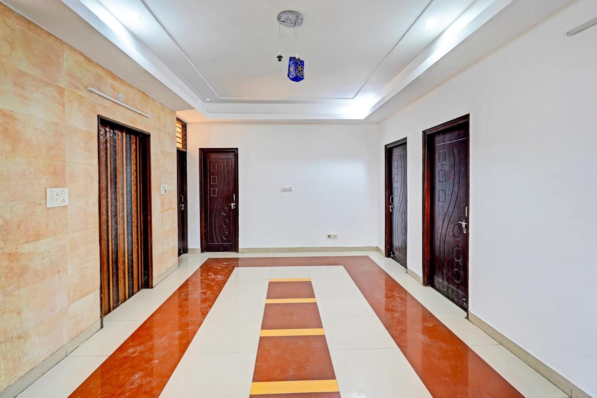 Super Hotel O Palm دهرادون المظهر الخارجي الصورة